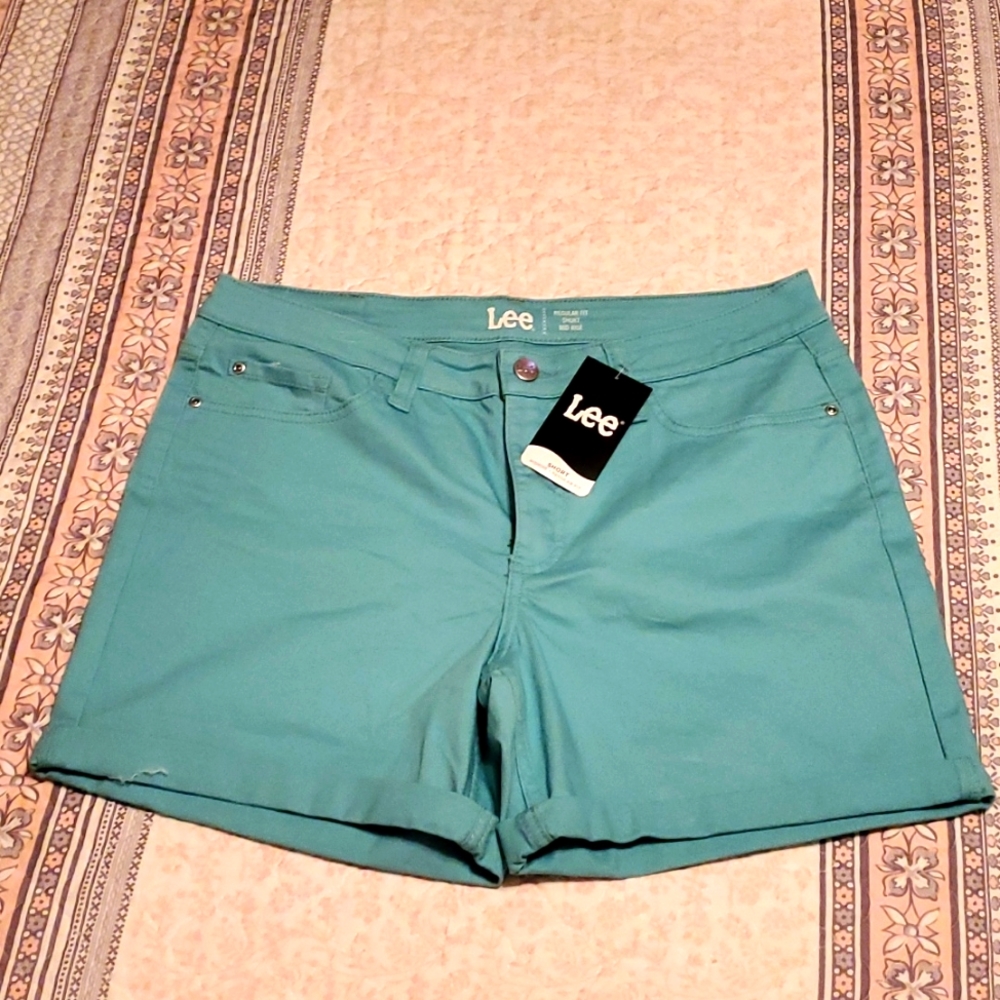 Lee Jean shorts size 12 new
